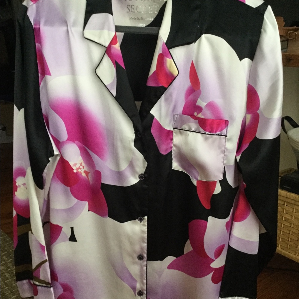 Victoria’s Secret Floral Pajamas Size Large